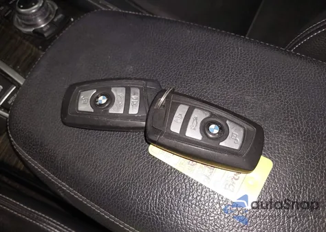 2012 BMW X3 xDrive28I z USA, uszkodzony, nr VIN 5UXWX5C53CL722462